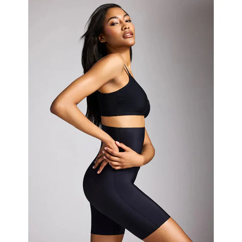 Gray Zone Smoothing High-Waisted Short