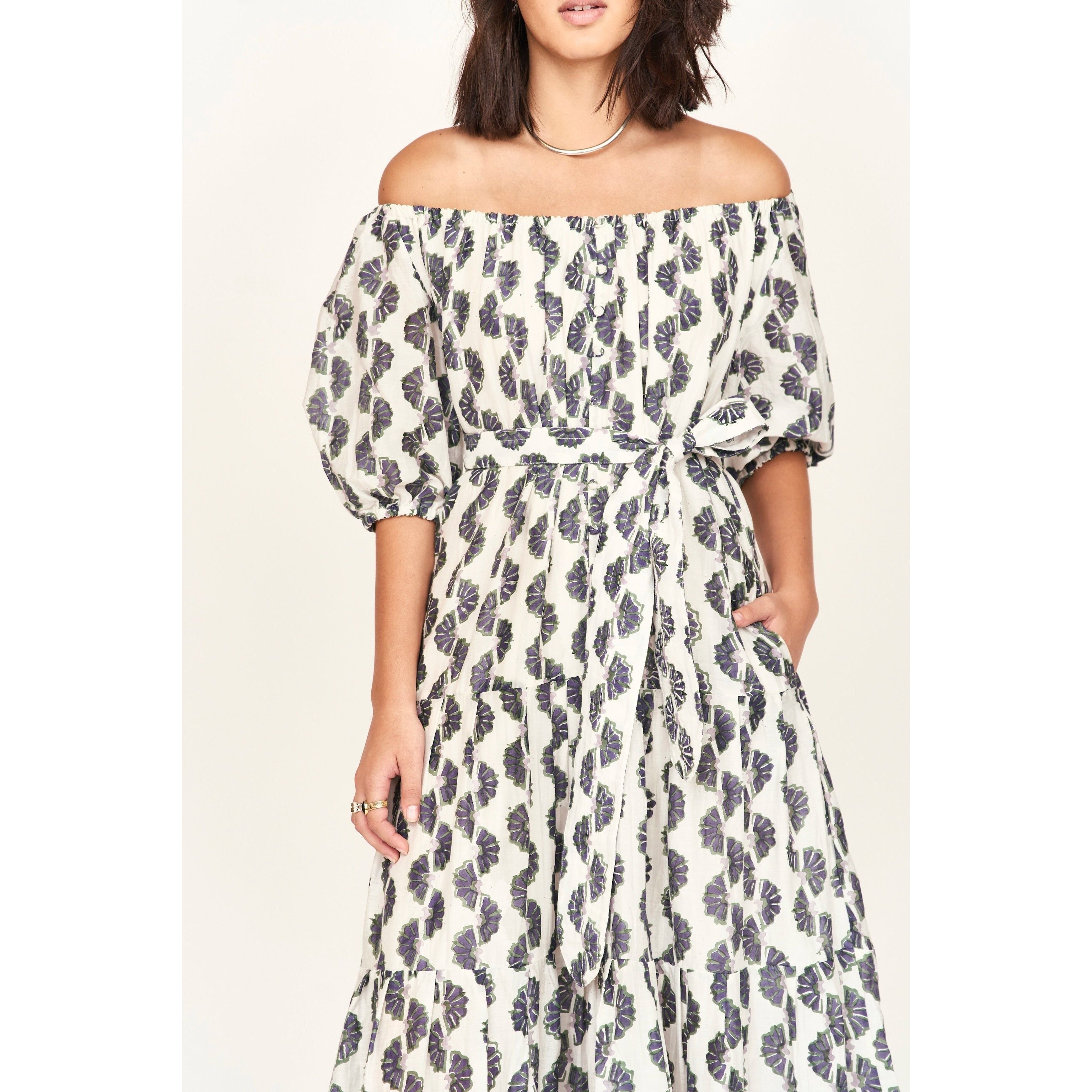 Antique White Capri Dress in Orchard Road