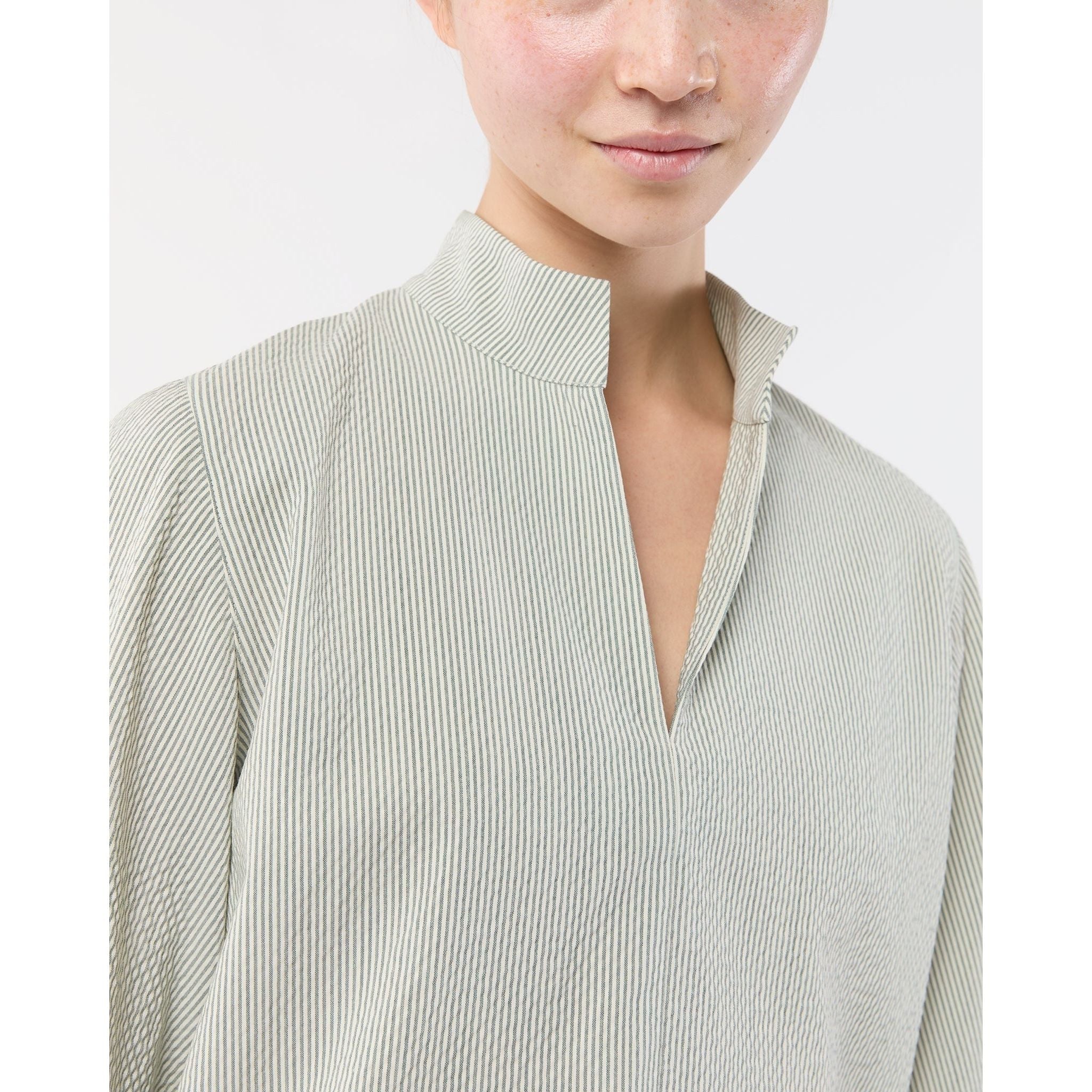 Light Gray Violetta Top Olive Small Bengal Stripe Stretch Seersucker
