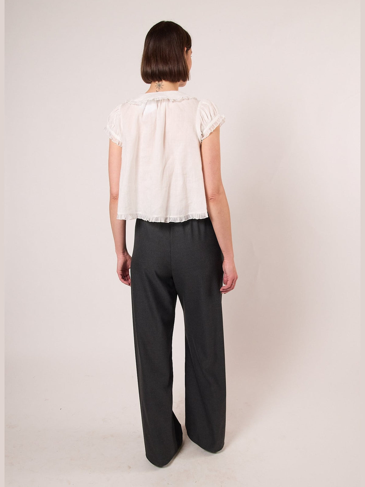 KARINA TOP Dôen (shopdoen.com)