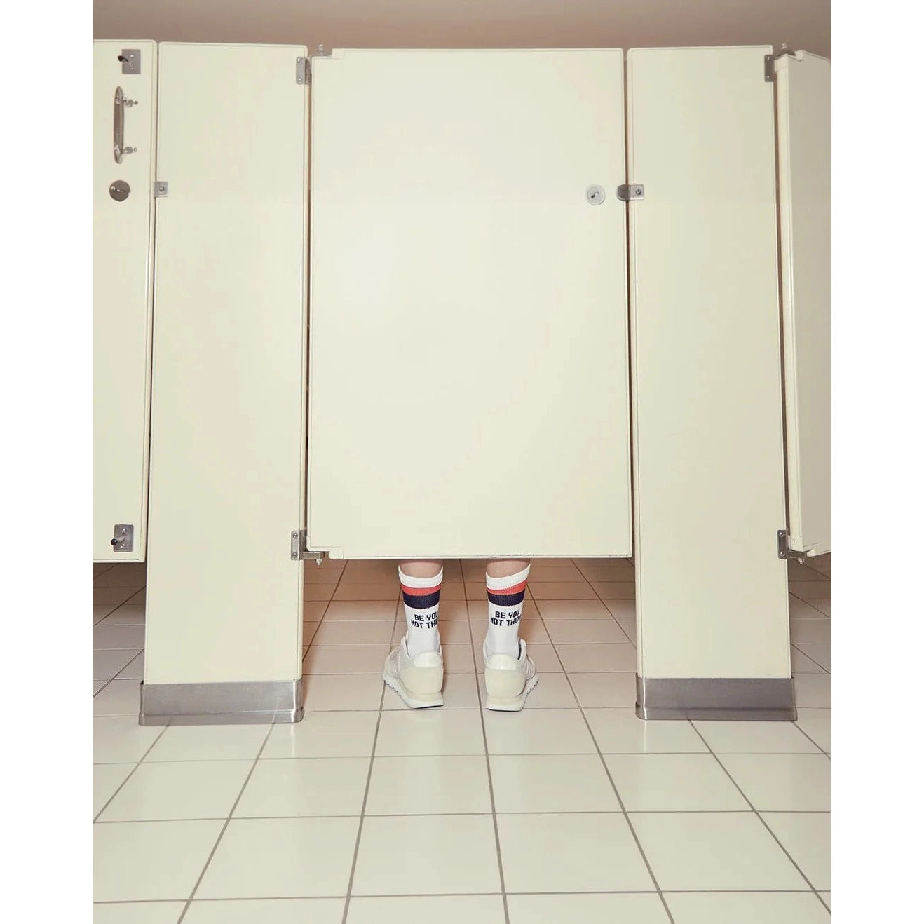 The Women's Be You Not Them Sock - White/Navy Kule