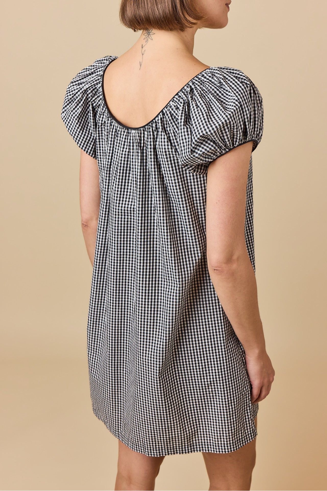 JULIA DRESS Dôen (shopdoen.com)