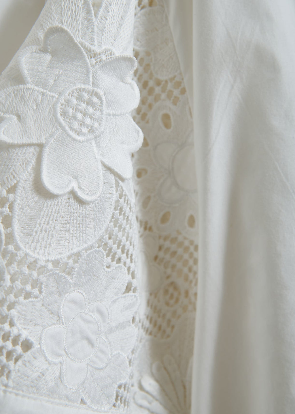 KALI OVERSIZED LACE SHIRT ESSENTIEL ANTWERP