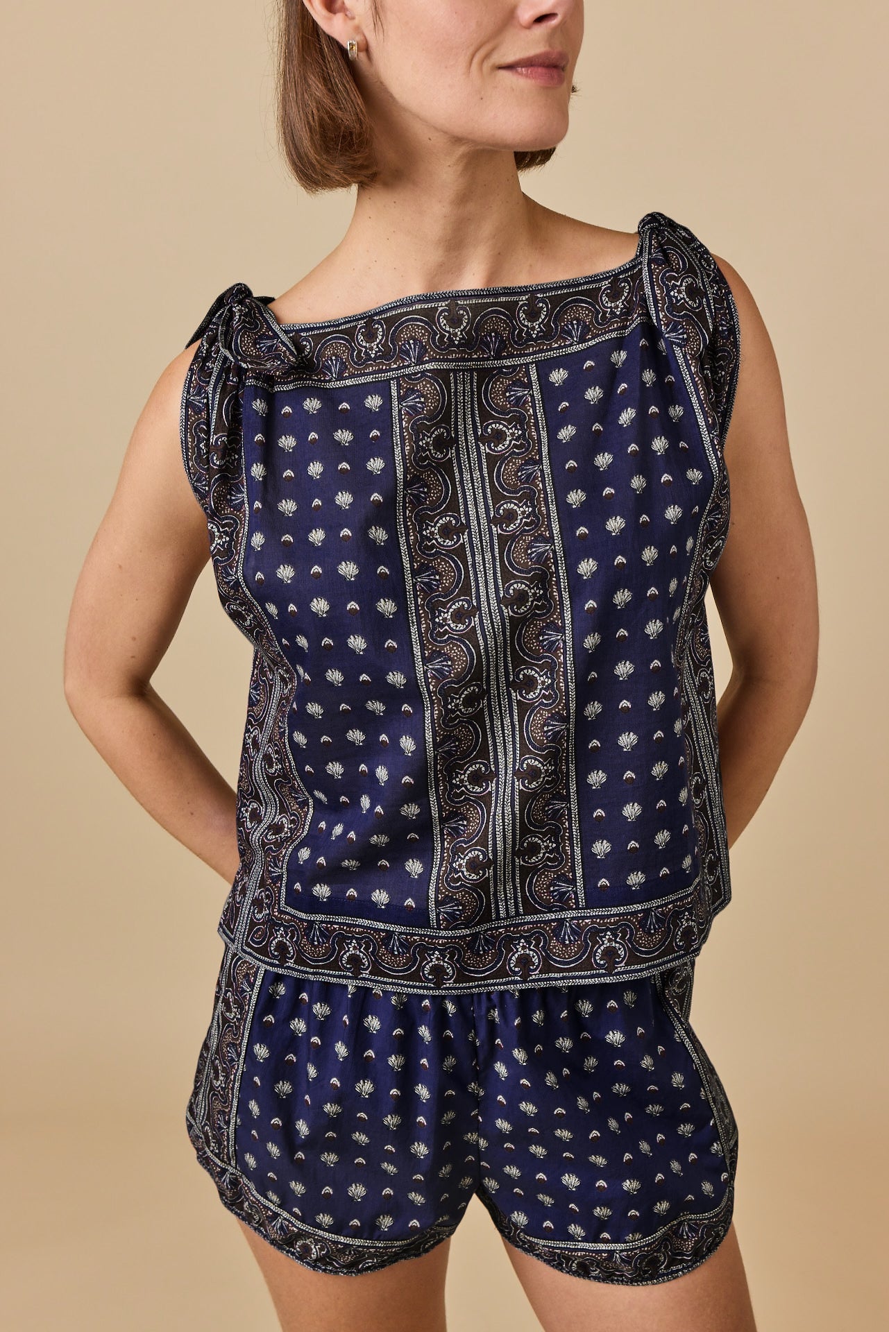 AMALIA TOP Dôen (shopdoen.com)