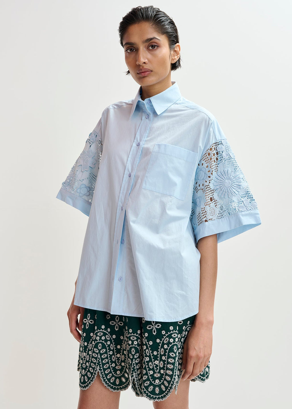 KALI OVERSIZED LACE SHIRT ESSENTIEL ANTWERP
