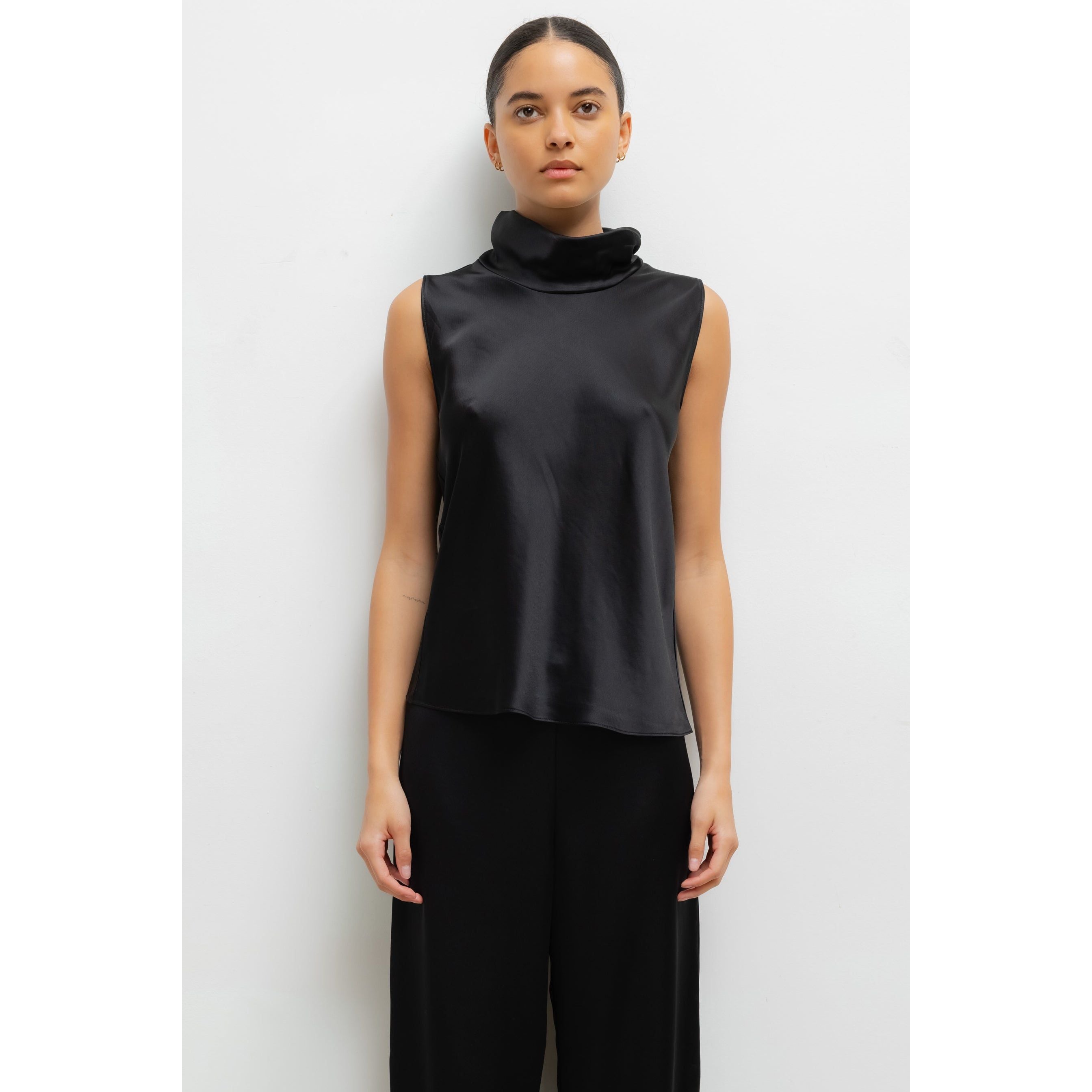 BARB SLEEVELESS COWL NECK