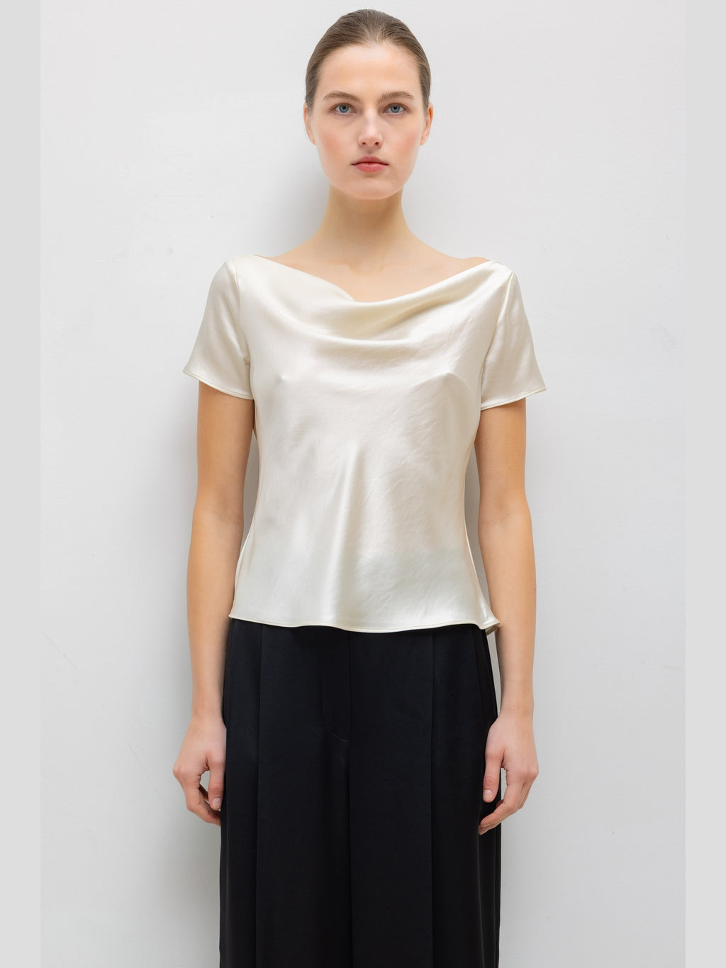 Barb Draped Neck Cap Sleeve LESET