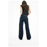 White Smoke Sullivan Jean