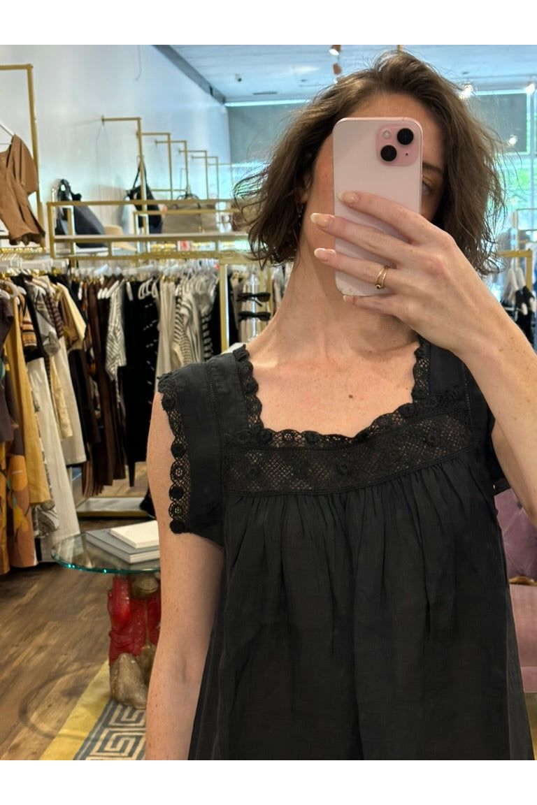 Almadia Dress Dôen