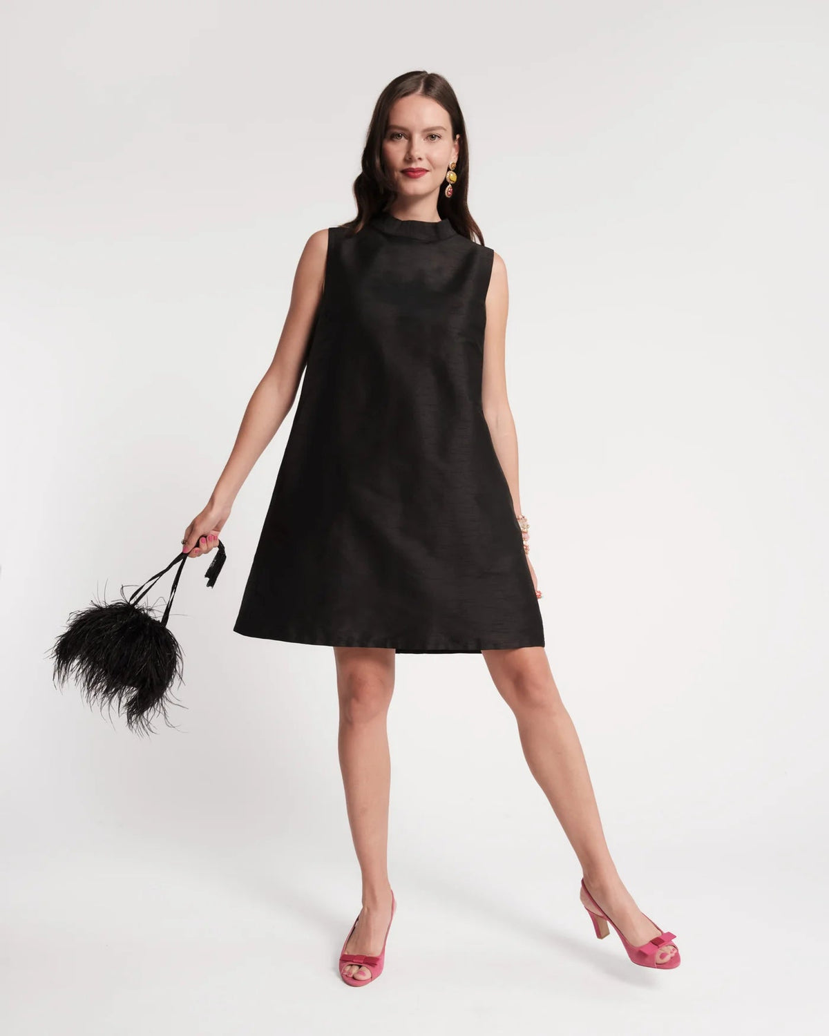 Pouf Bag Feather Satin Black OS Frances Valentine