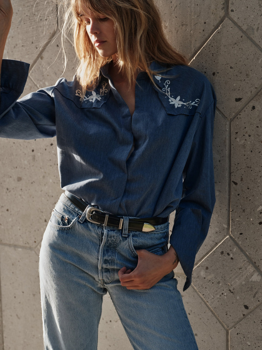 The NEW WEST Shirt, Embroidered Chambray | FALL'26 (2) CISSA