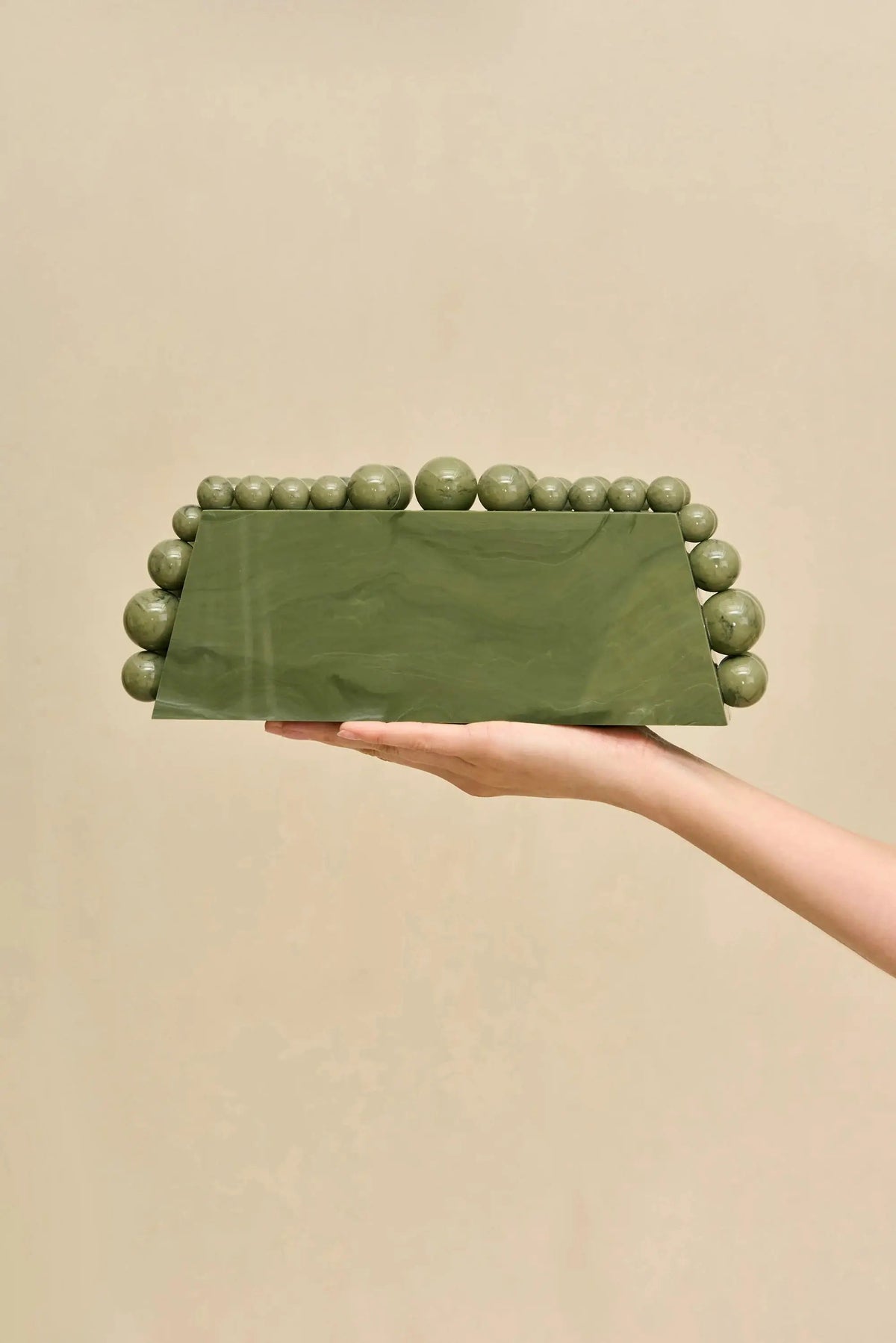 EOS LUNGO CLUTCH Cult Gaia