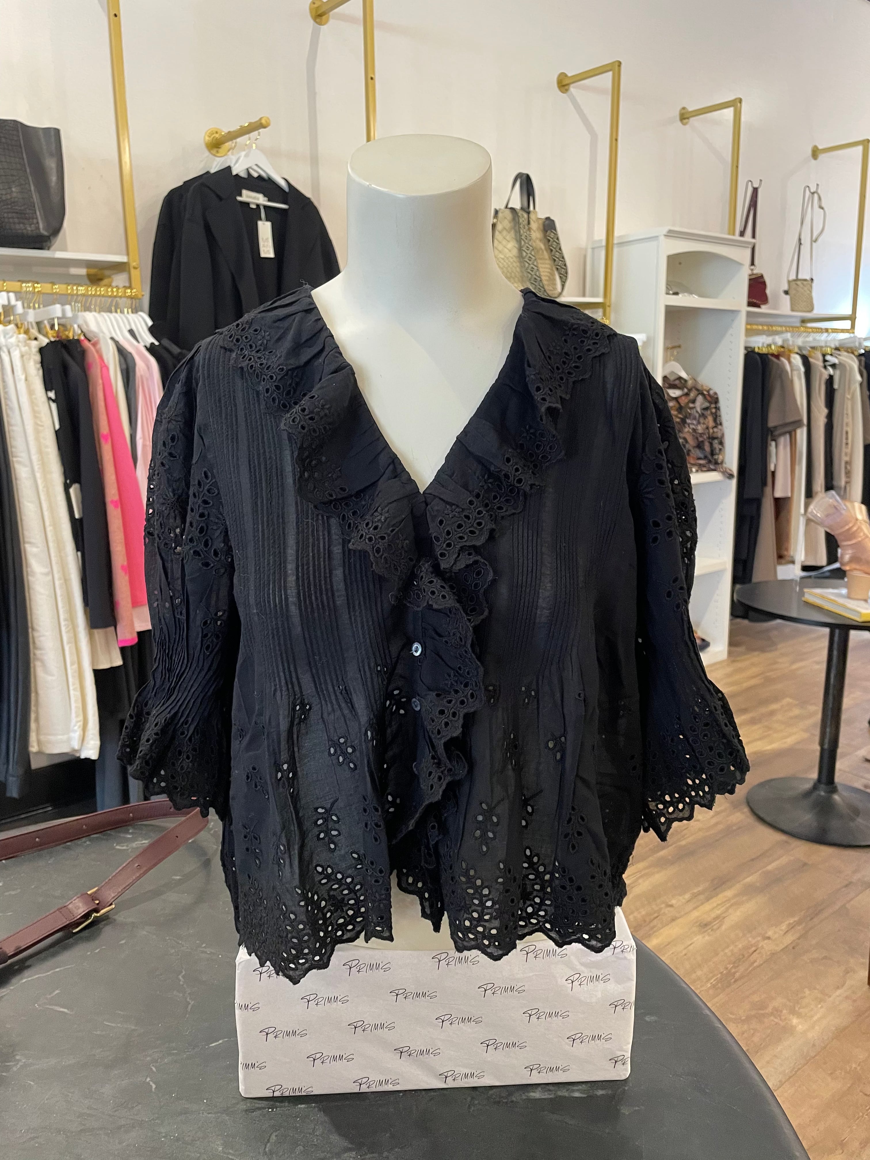 HENRI TOP Black Eyelet Dôen