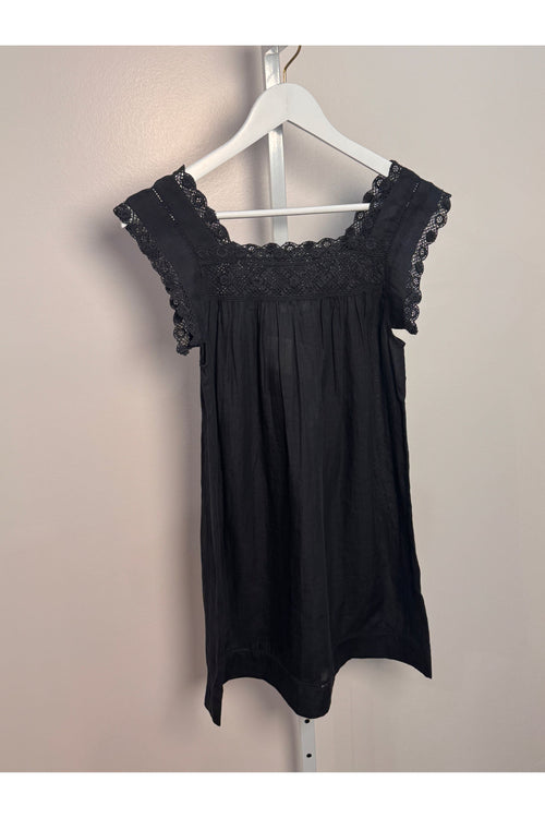 Almadia Dress Dôen