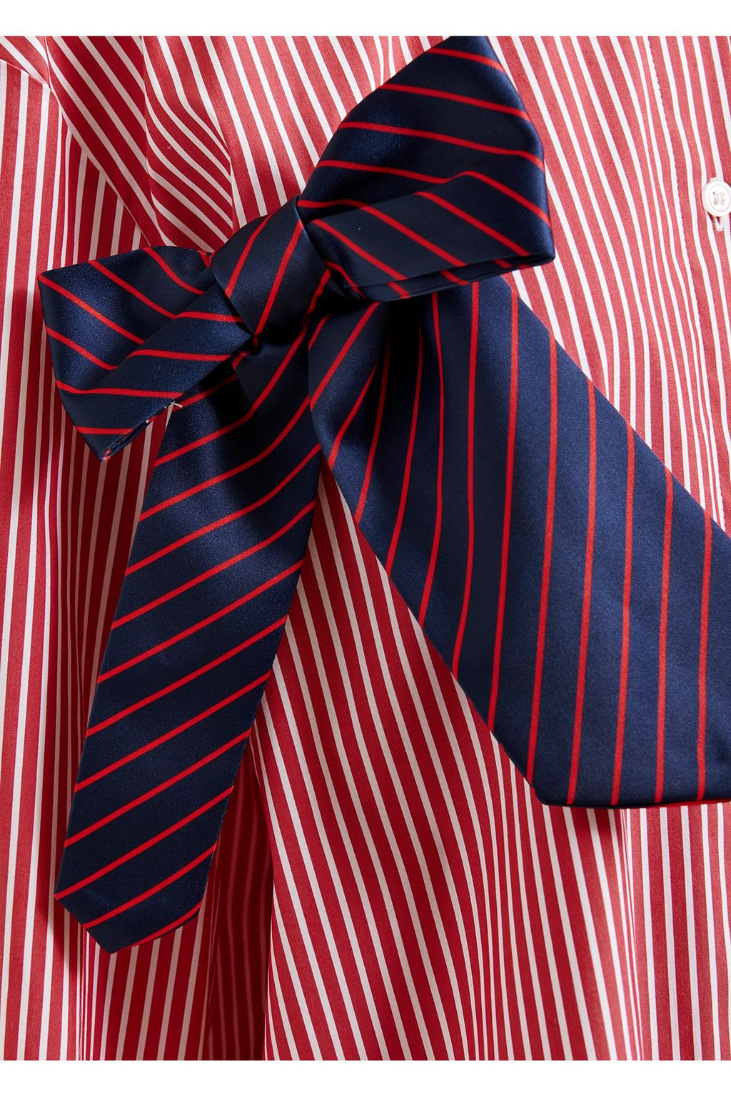 JIWI SHIRT WITH BOWTIES ESSENTIEL ANTWERP