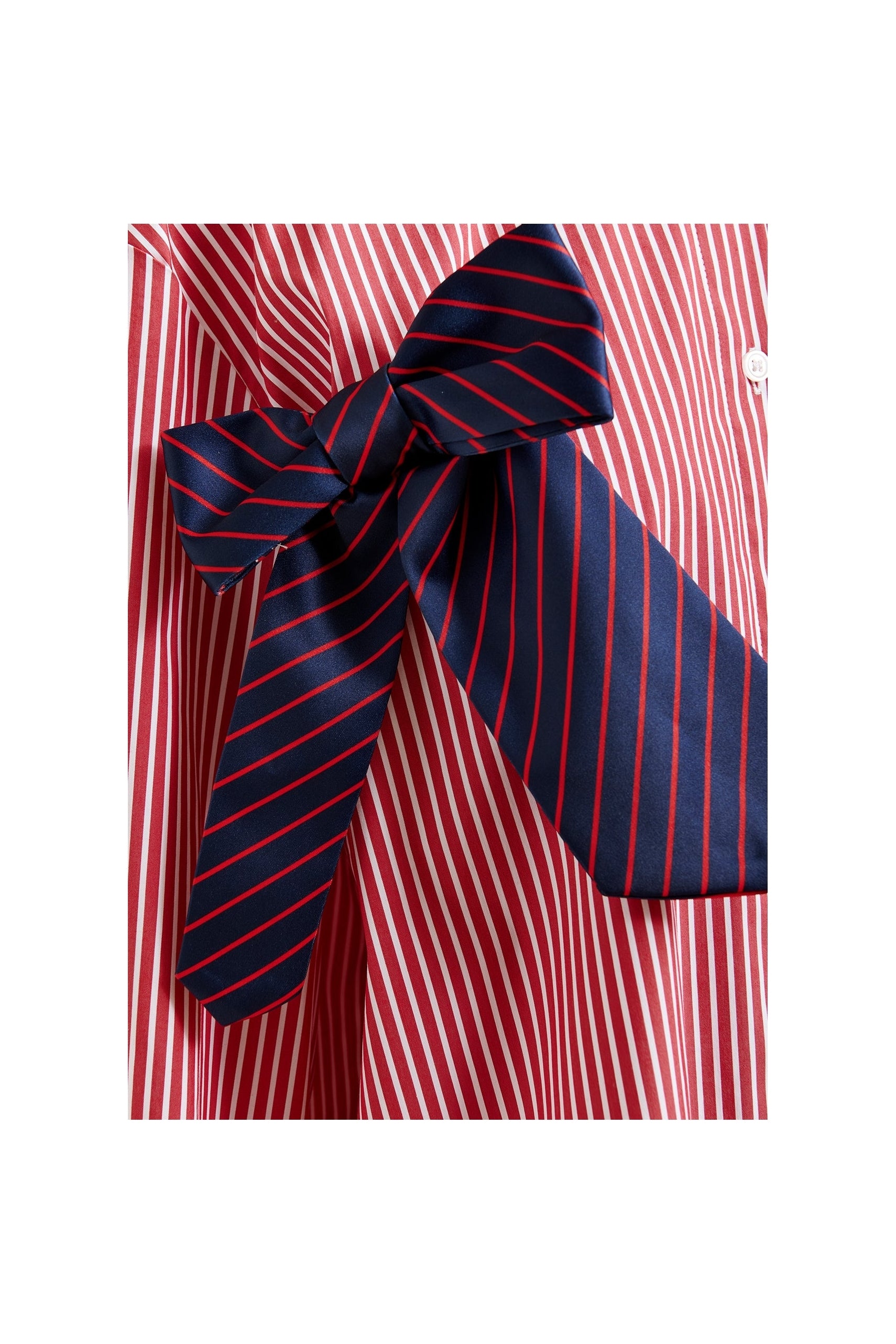 JIWI SHIRT WITH BOWTIES ESSENTIEL ANTWERP