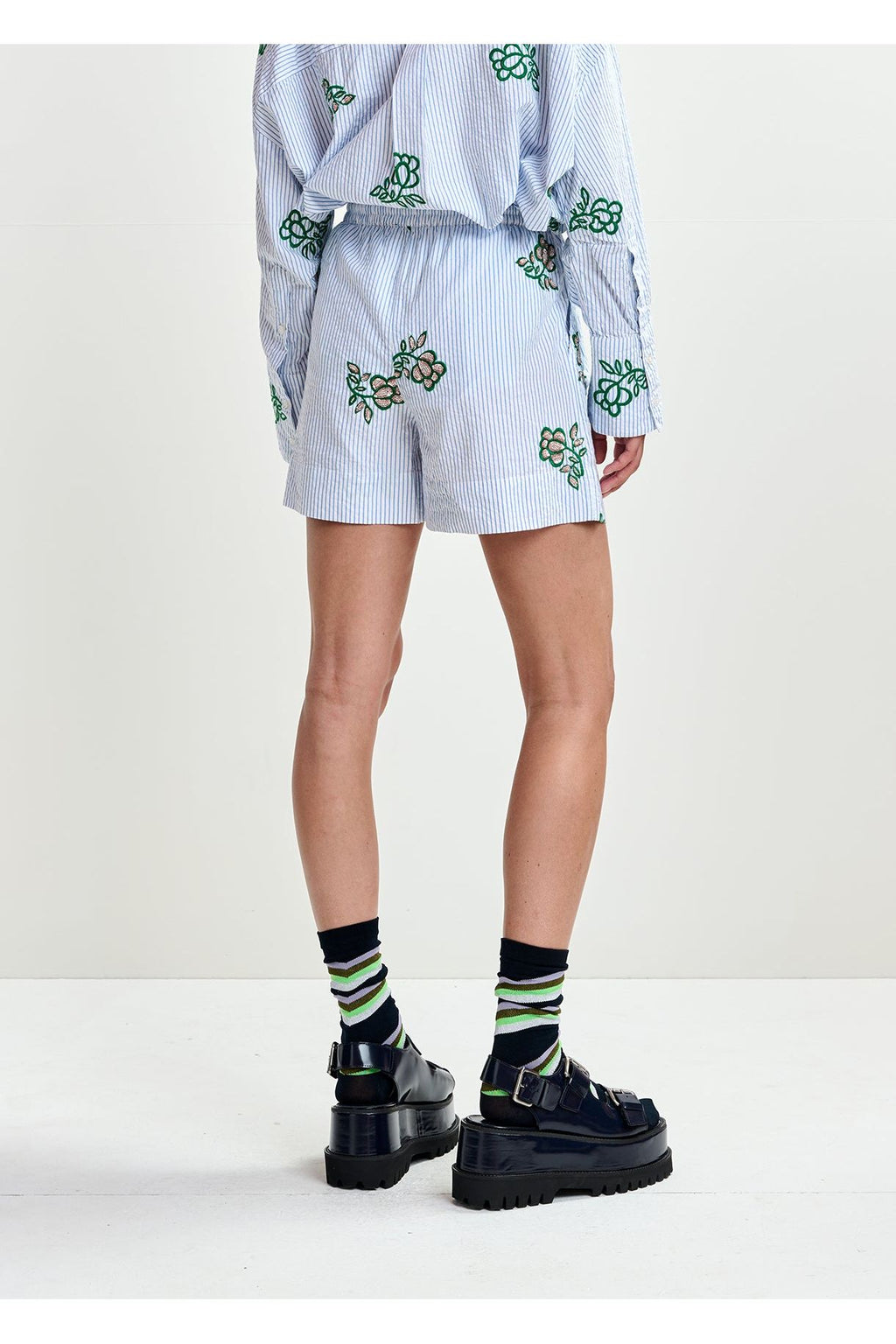 JUSTE EMBROIDERED MINI SHORTS ESSENTIEL ANTWERP