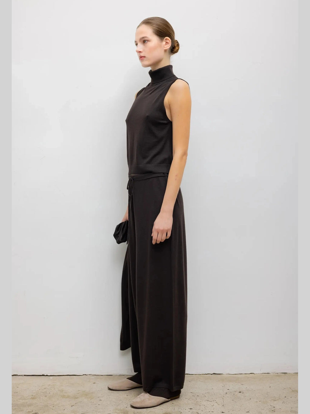 James Sleeveless Turtleneck LESET