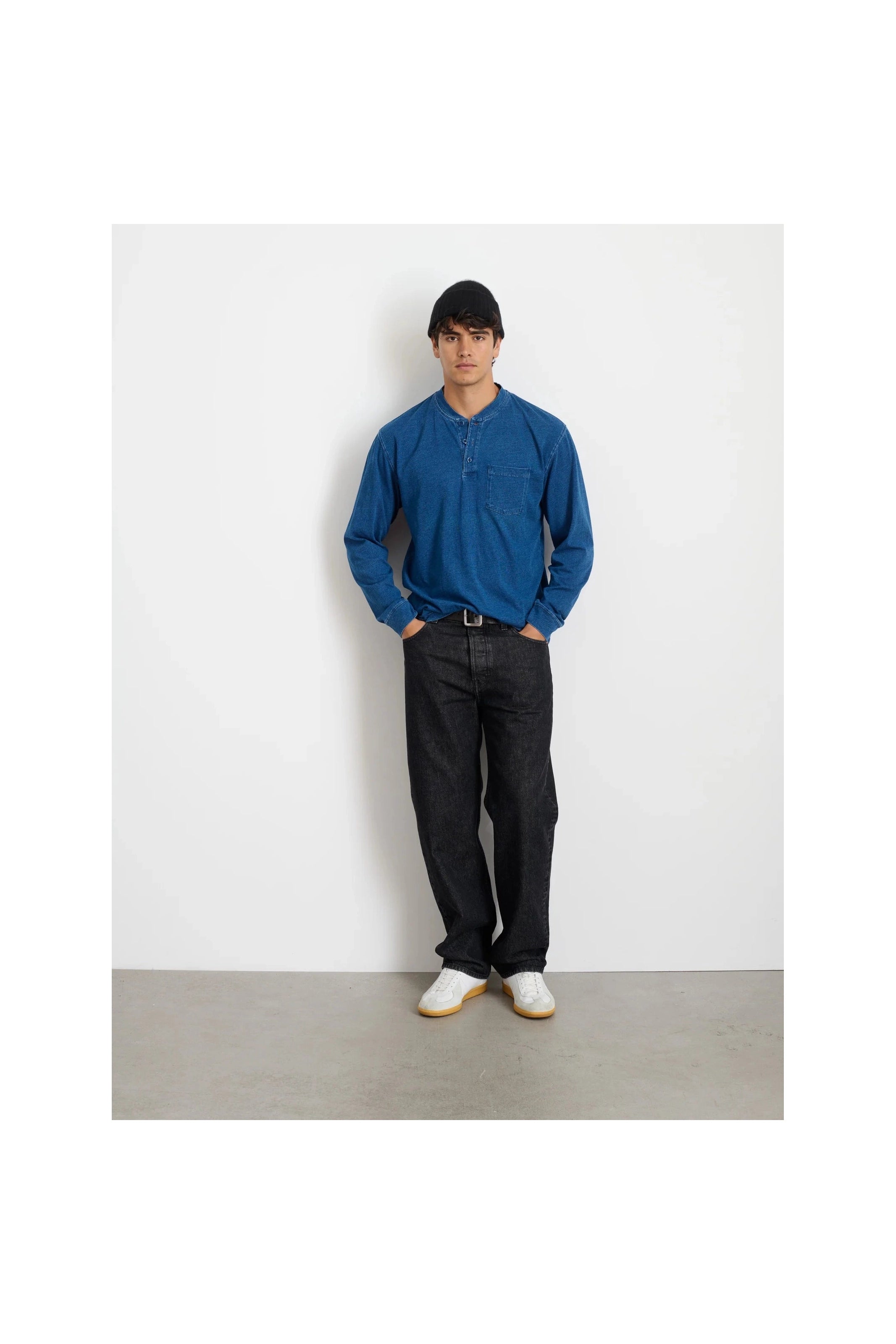 Alan Henley In Indigo Slub Cotton Alex Mill