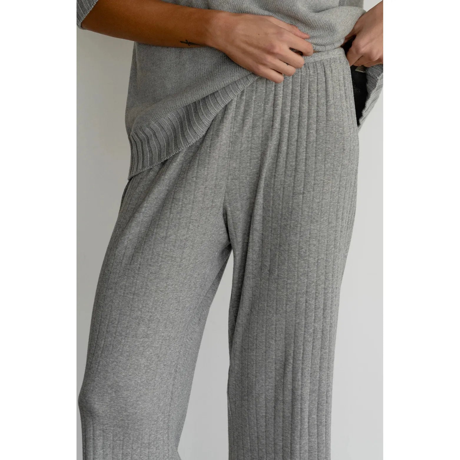Slate Gray Donni The Pointelle Simple Crop Pant Heather Grey