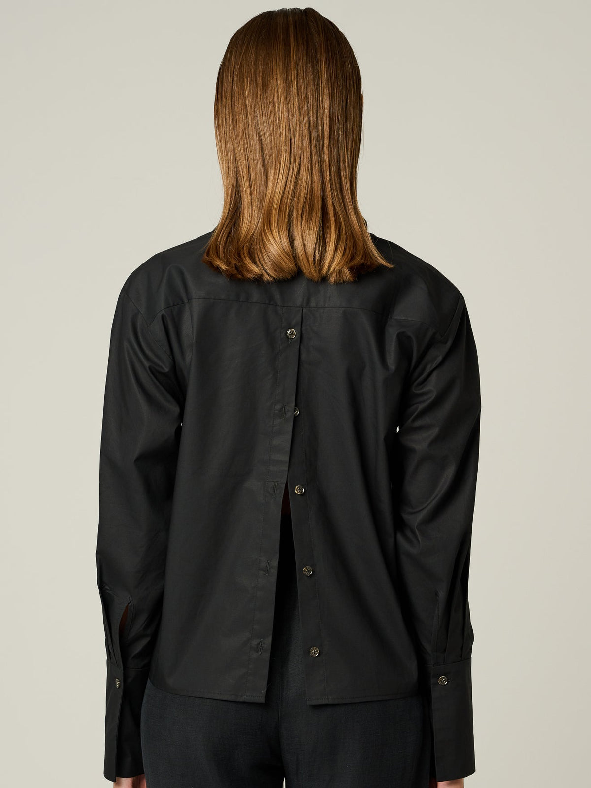 PAOLA TOP - BLACK HEVRON