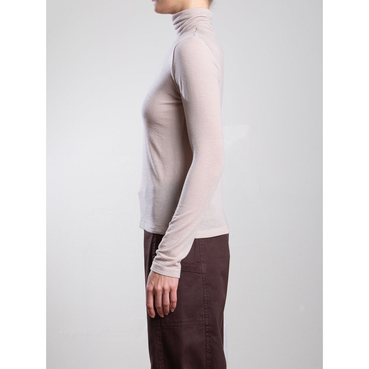 Shiloh Turtleneck in Cashmere Jersey Pharaoh