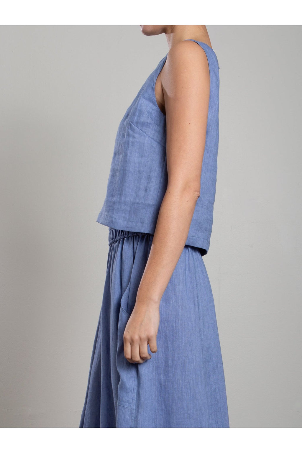 Tess Tank in French Linen Pharaoh