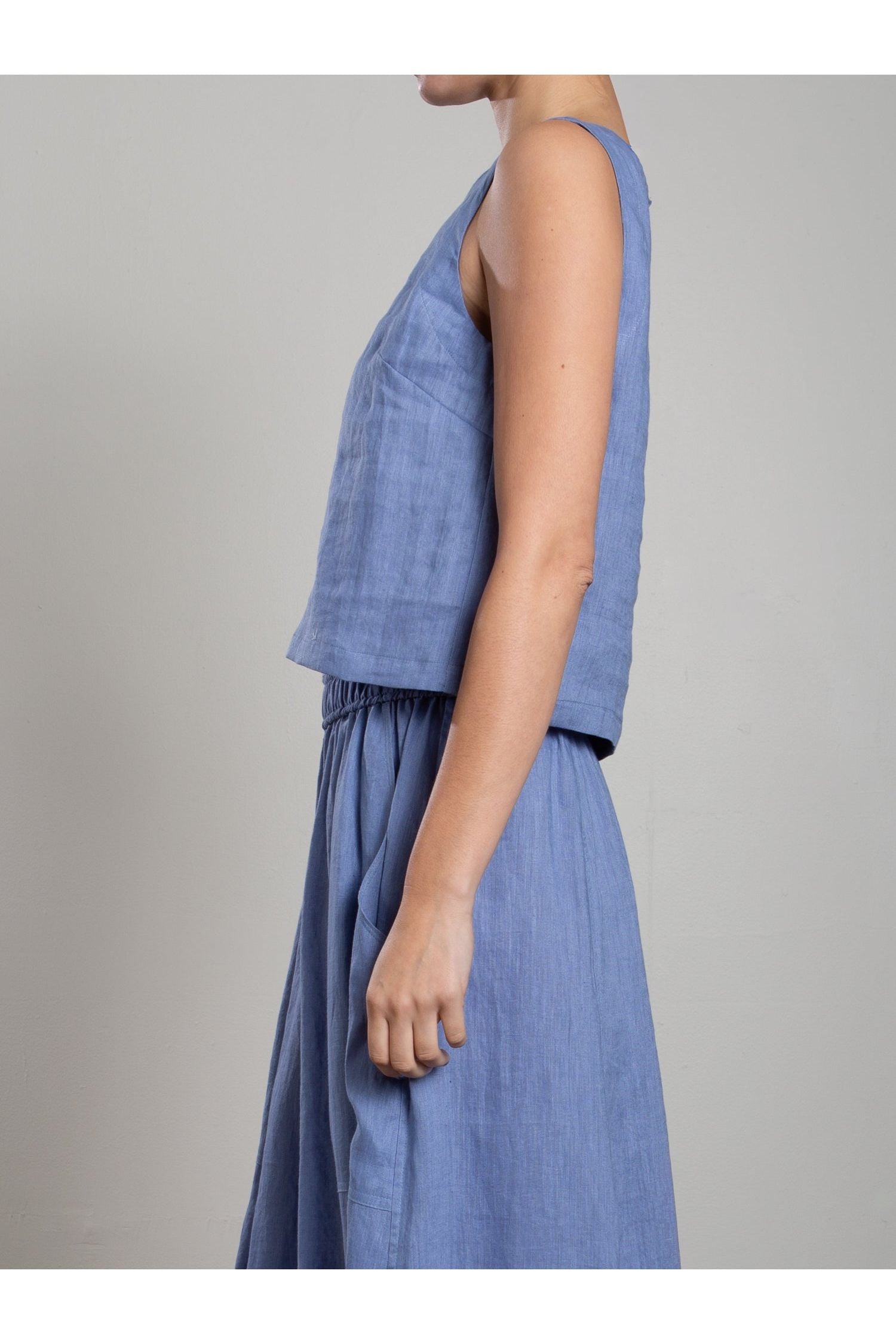 Tess Tank in French Linen Pharaoh
