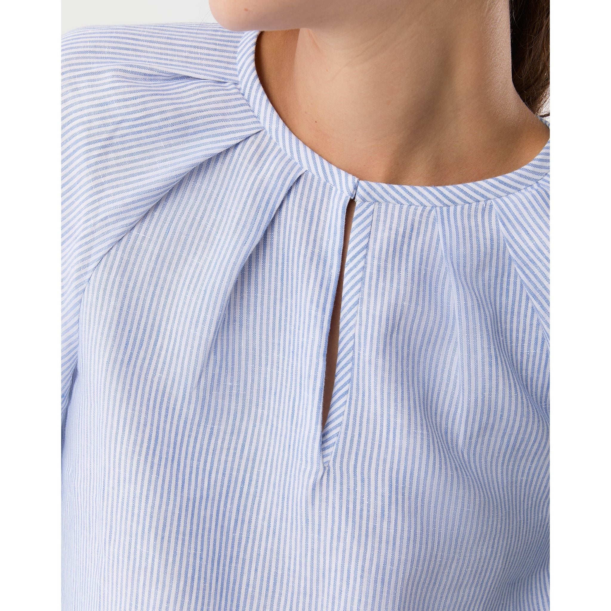 Light Gray Ann Mashburn Victoria Blouse Sky/White Small Bengal Stripe Linen