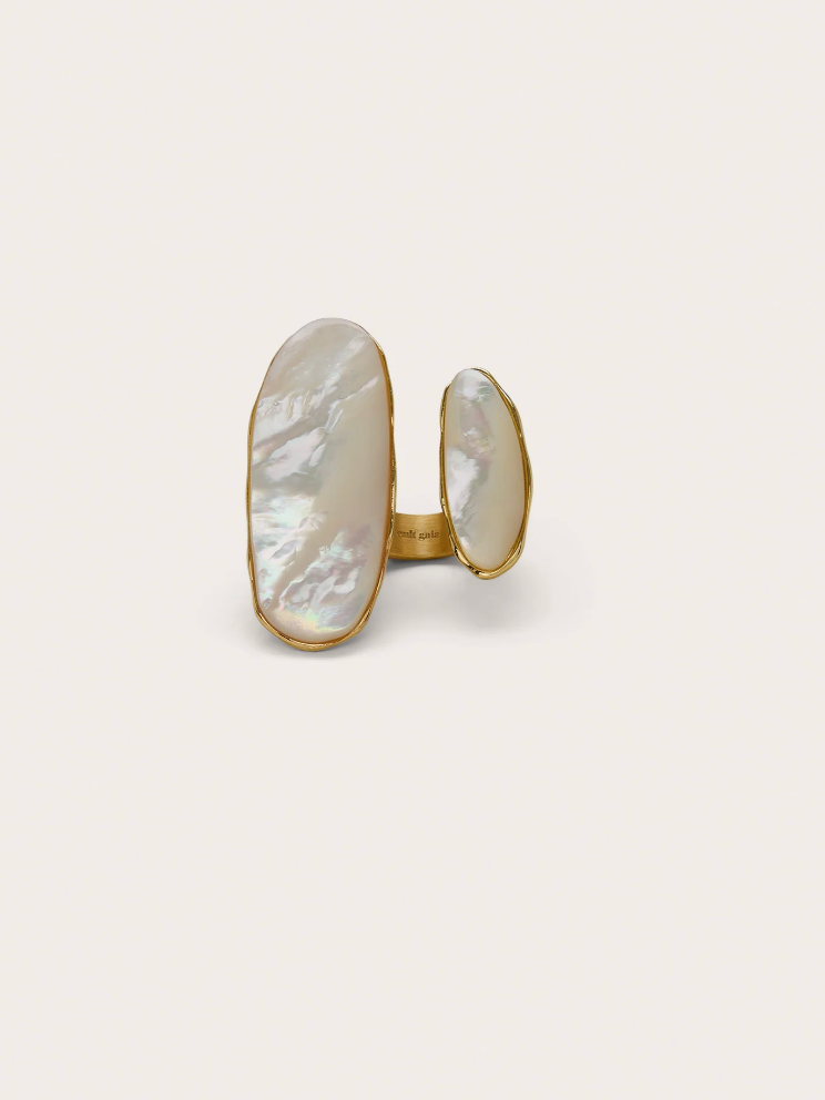 AMI RING CULT GAIA
