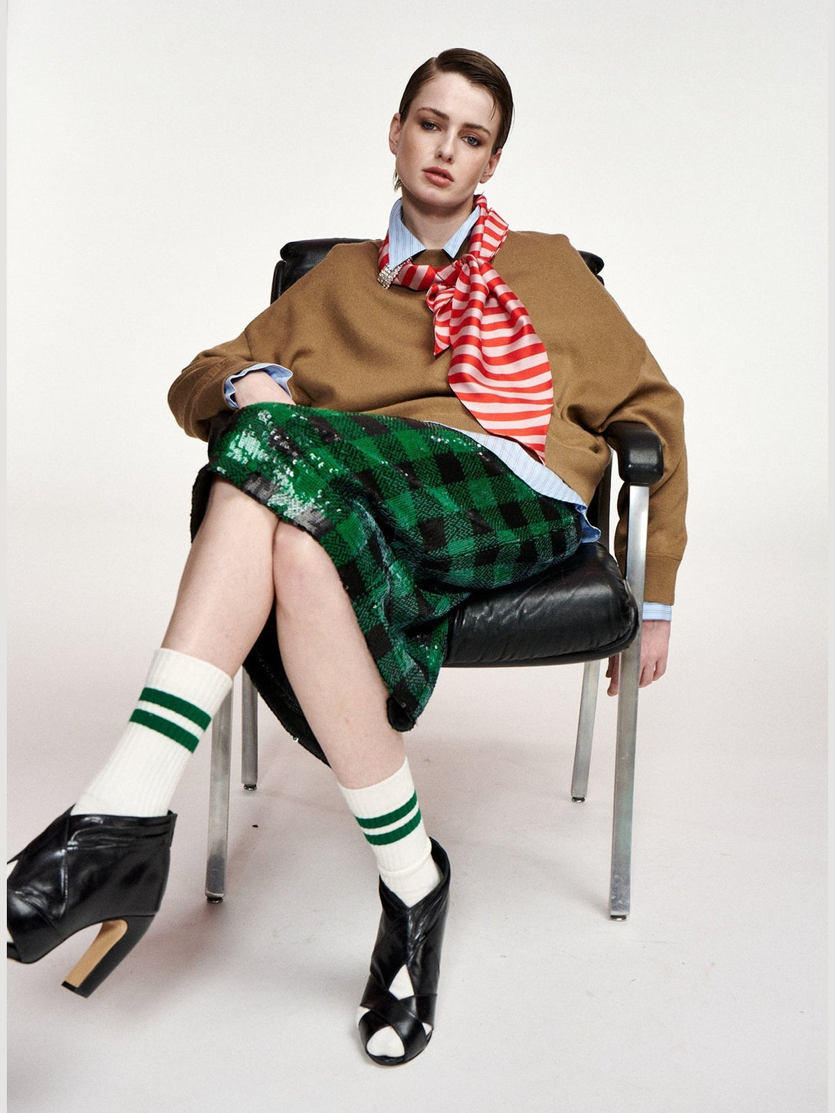 KURTIS PULLOVER WITH SCARF ESSENTIEL ANTWERP