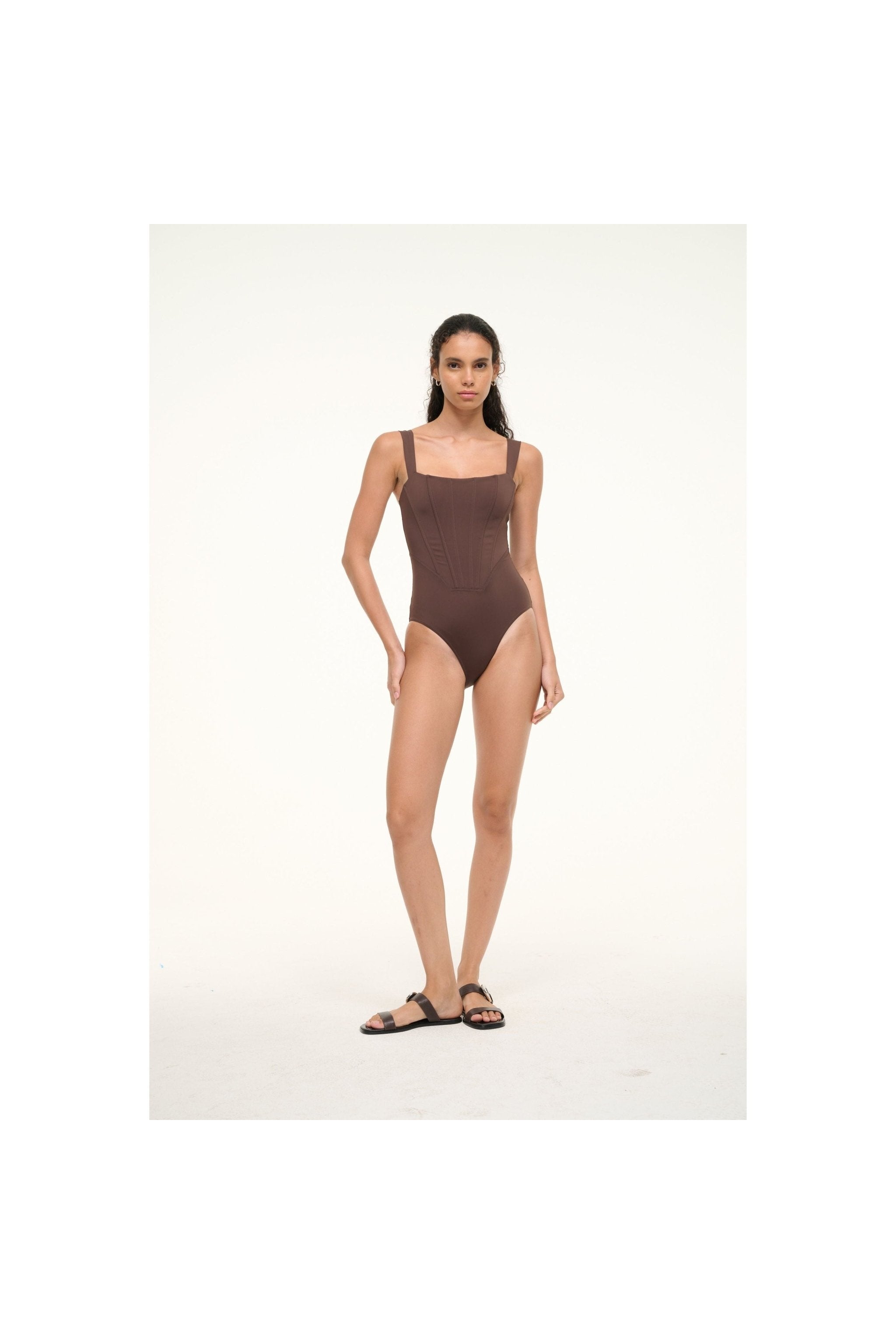ADELAIDE ONE PIECE DARK CHOCOLATE - Primm'sADELAIDE ONE PIECE DARK CHOCOLATEStaud