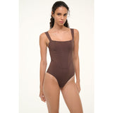 ADELAIDE ONE PIECE DARK CHOCOLATE - Primm'sADELAIDE ONE PIECE DARK CHOCOLATEStaud