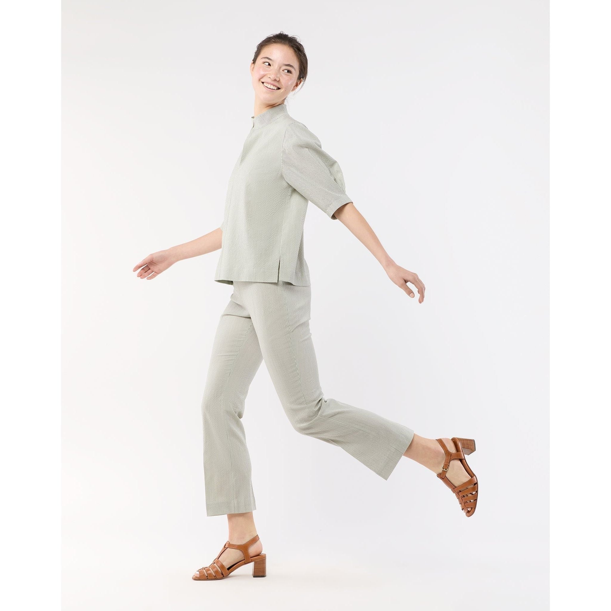 Fayette Flare Cropped Pant Olive Small Bengal Stripe Stretch Seersucker - Primm'sFayette Flare Cropped Pant Olive Small Bengal Stripe Stretch SeersuckerMashburn