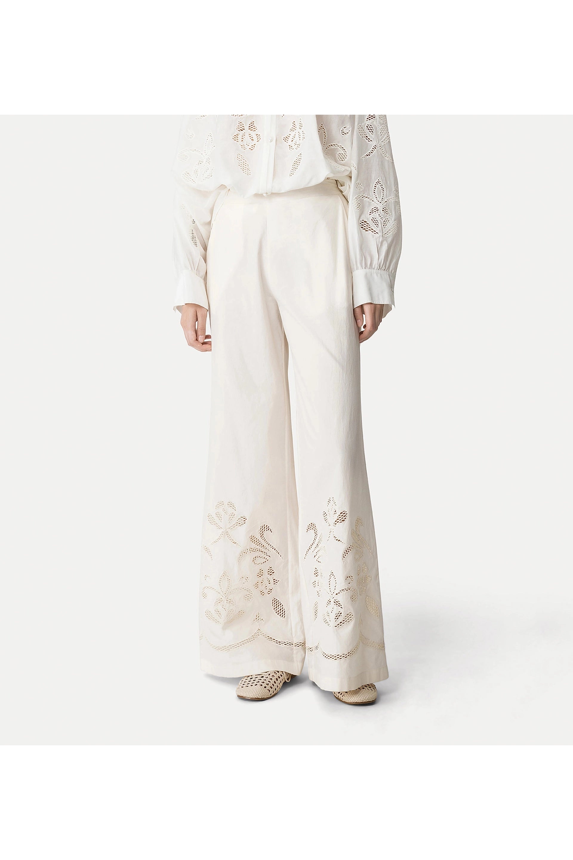 Cropped Poplin Trousers with “Lunamaris” Embroidery forte_forte