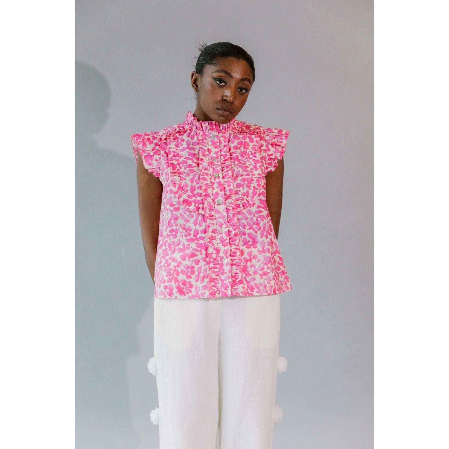 Frilled Shirt Candy Thumbprint Floral - Primm'sFrilled Shirt Candy Thumbprint FloralHope for Flowers by Tracy Reece