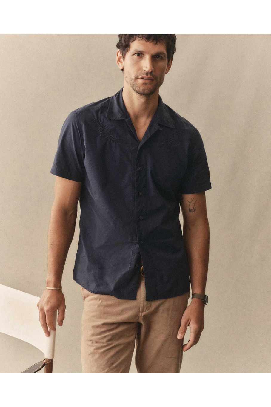 The Davis Shirt Navy Floral Taylor Stitch