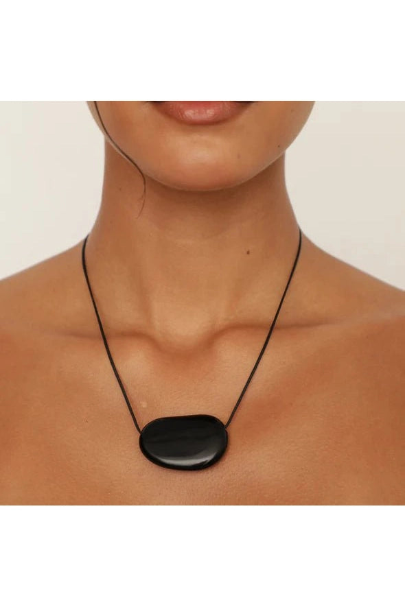 Julia Necklace Black - Primm'sJulia Necklace BlackHeaven Mayhem