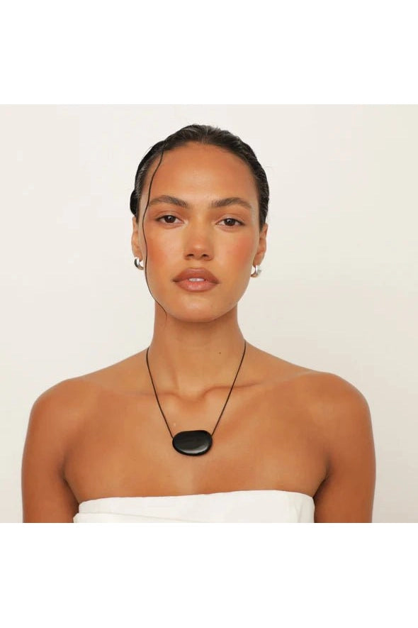 Julia Necklace Black - Primm'sJulia Necklace BlackHeaven Mayhem