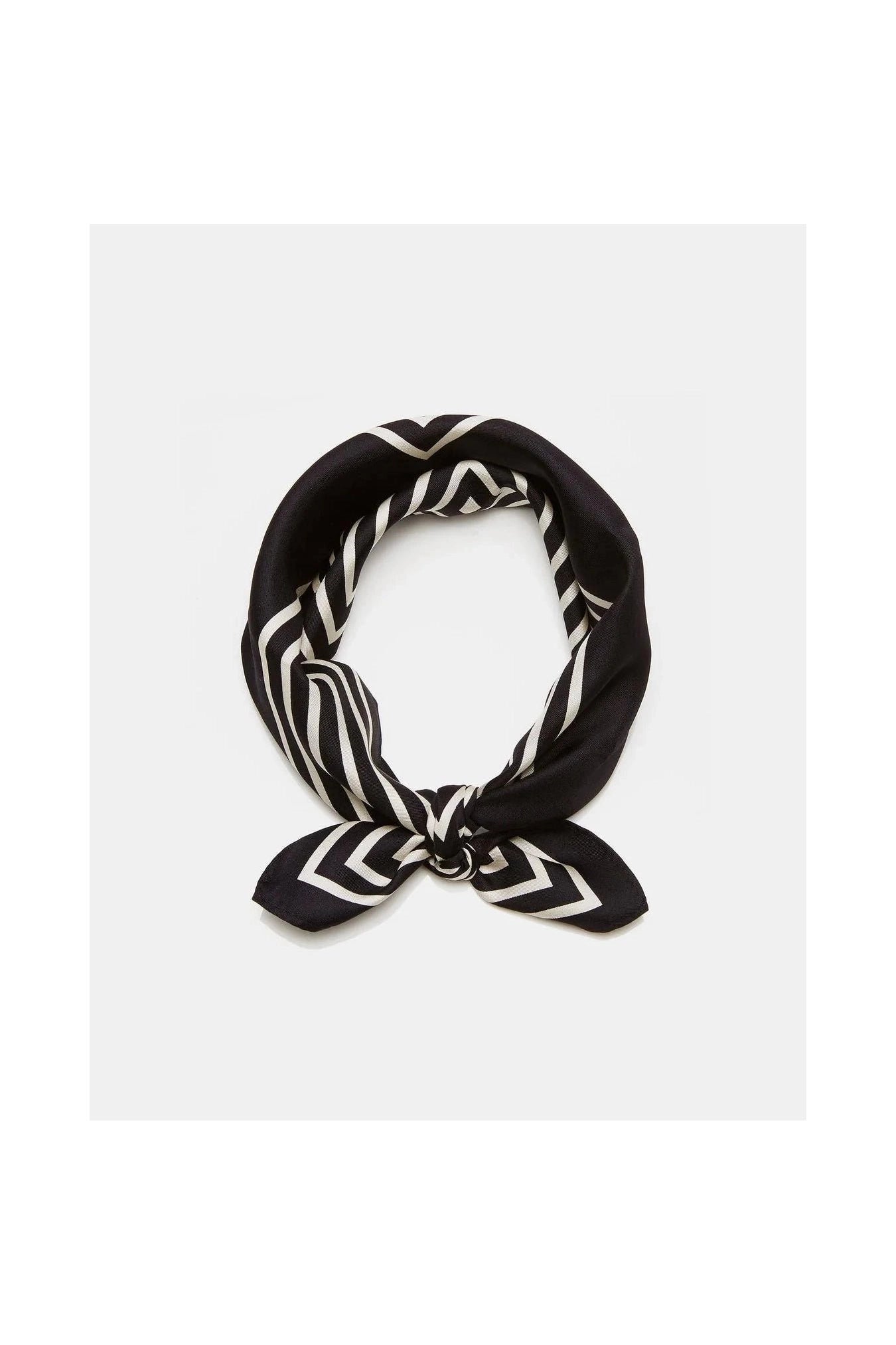 Lescarf NO. 16 | Black & Cream| 50 CM - Primm'sLescarf NO. 16 | Black & Cream| 50 CMLescarf