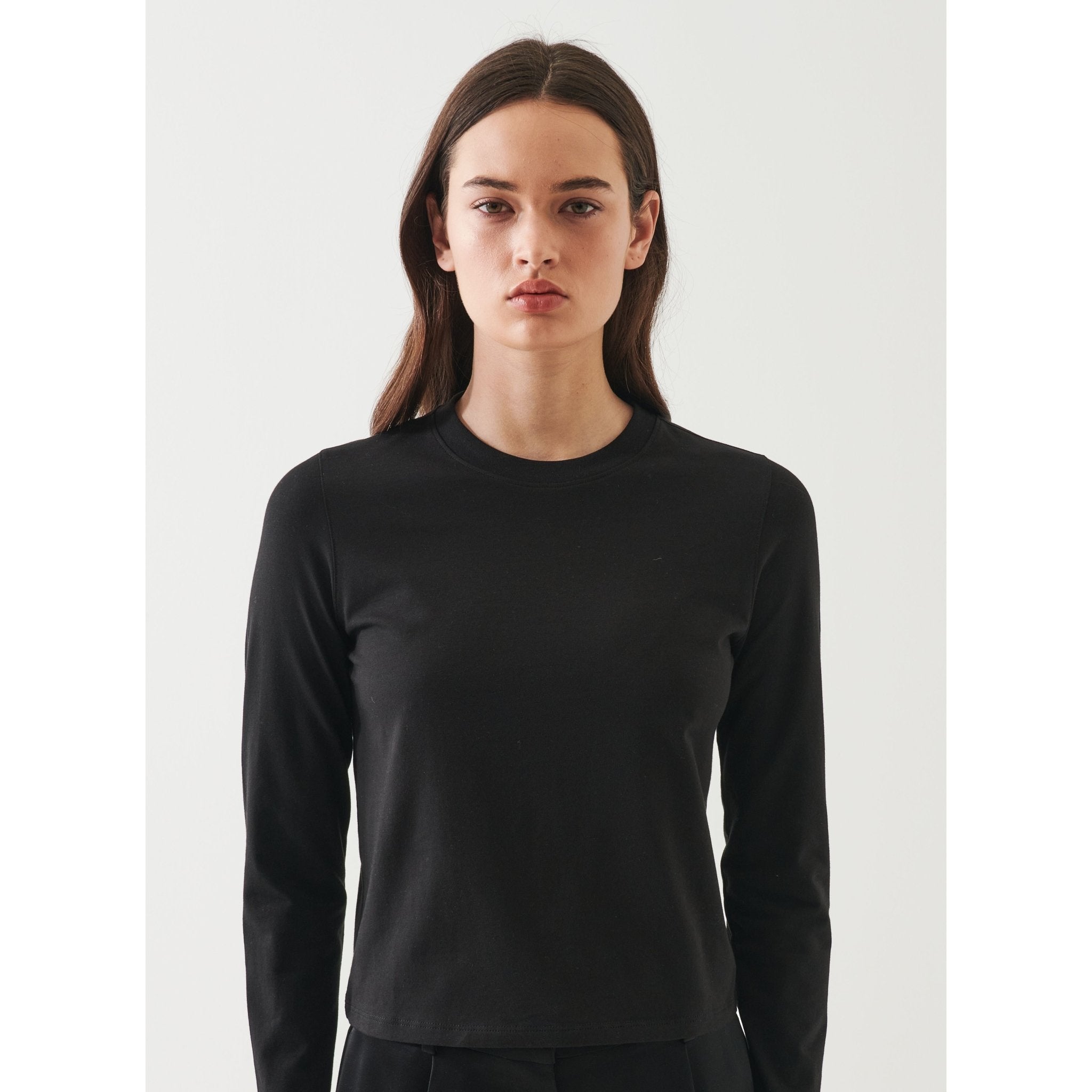 Long Sleeve Iconic Pima Stretch Baby Tee - Primm'sLong Sleeve Iconic Pima Stretch Baby TeePatrick Assaraf