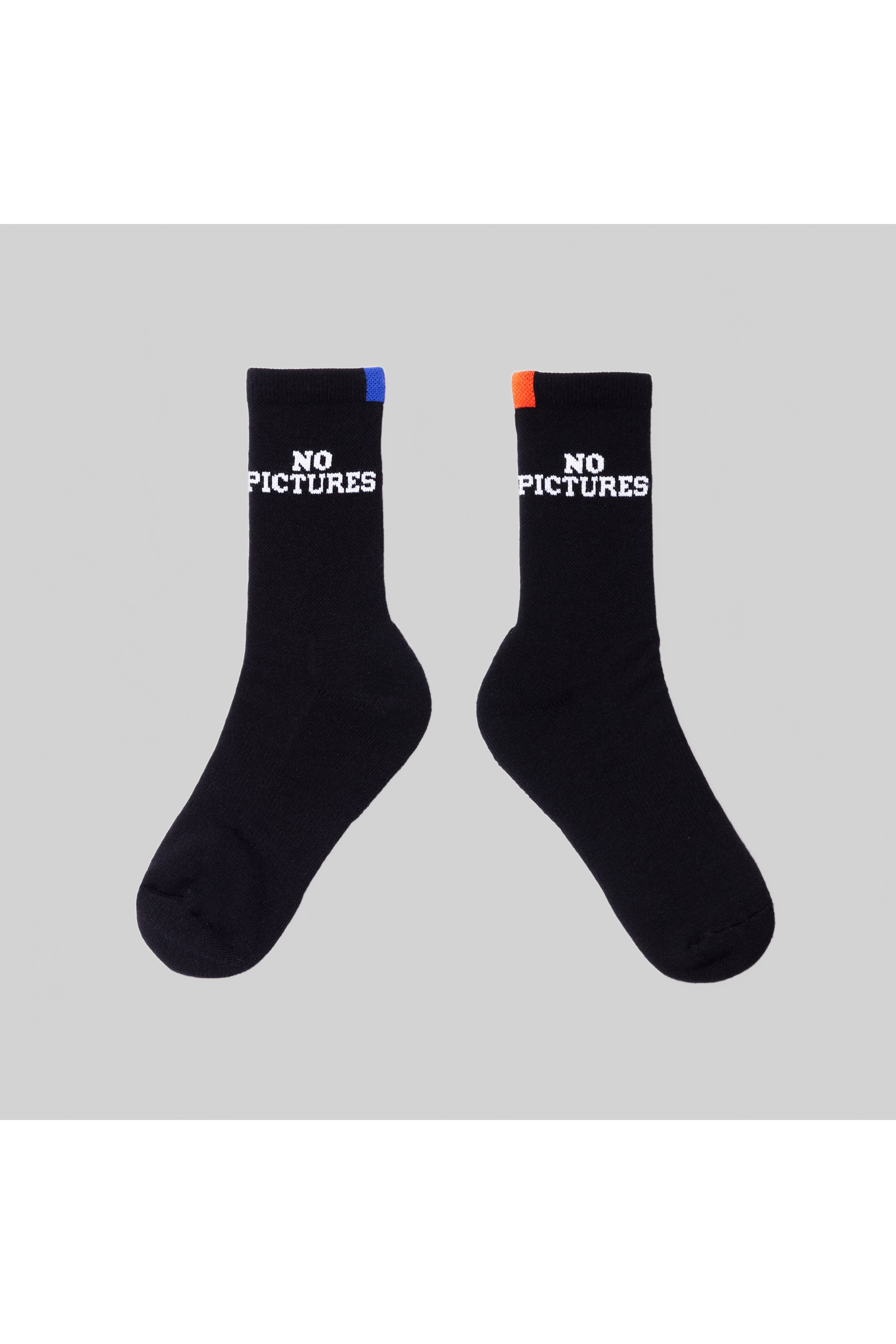 The Women's No Pictures Socks - Black Kule