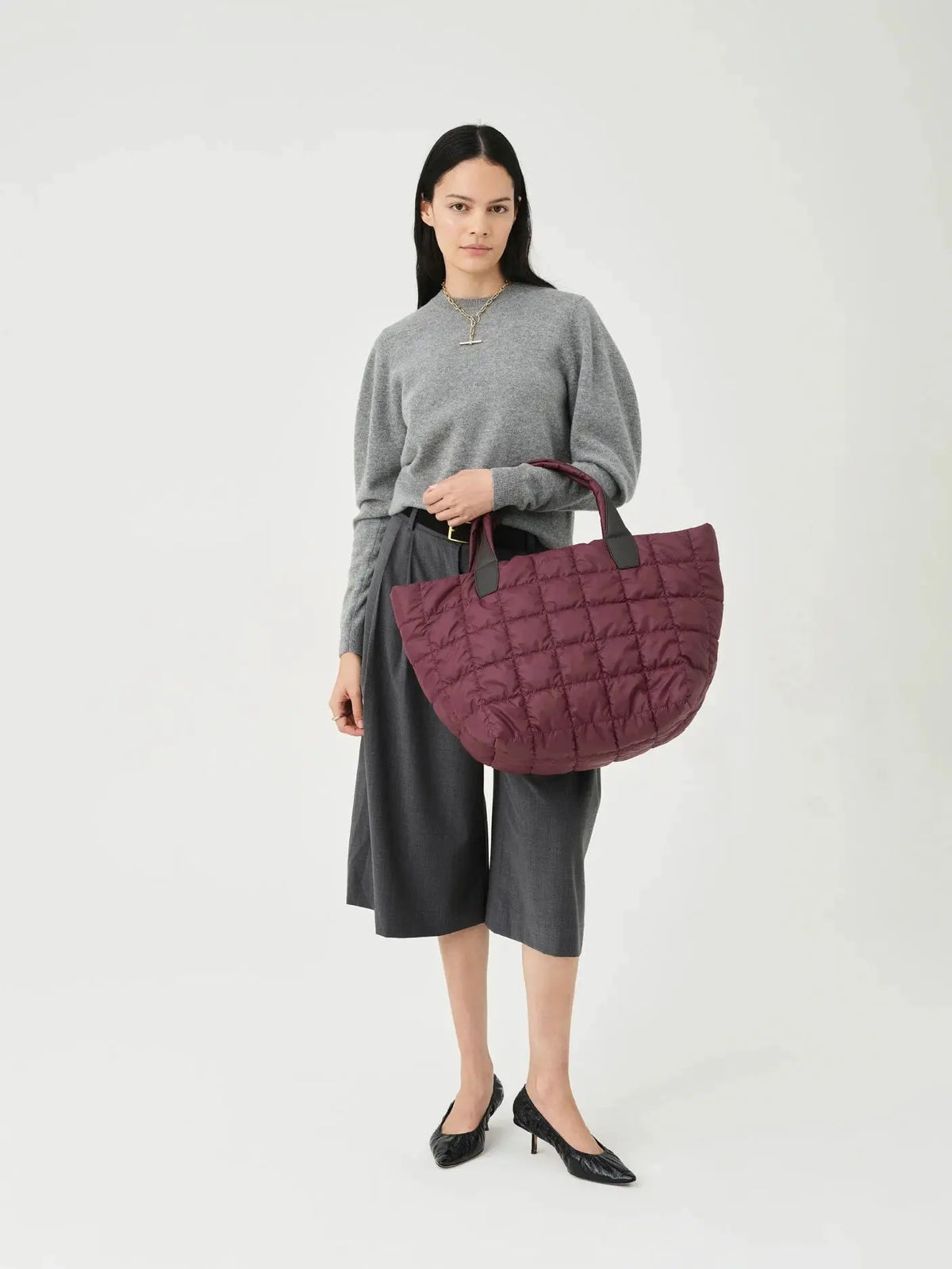 Porter Tote Medium in Bordeaux by VEE COLLECTIVE x Tomorrow
