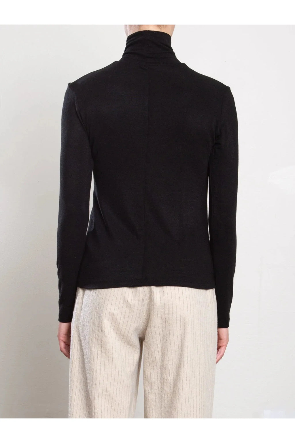 Shiloh Turtleneck in Cashmere Jersey - Primm'sShiloh Turtleneck in Cashmere JerseyPharaoh
