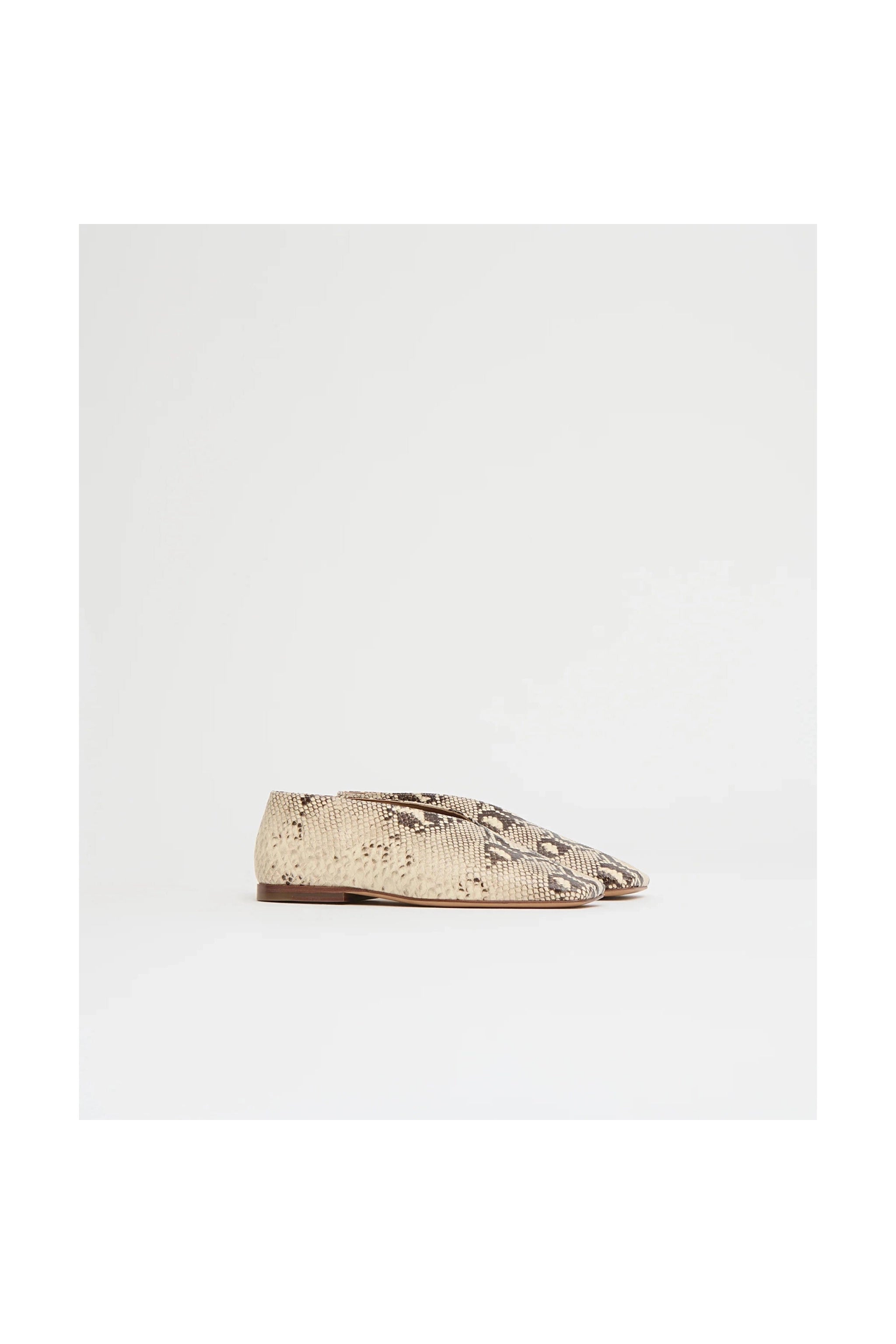 Square Soft V Rocci - Primm'sSquare Soft V RocciMansur Gavriel