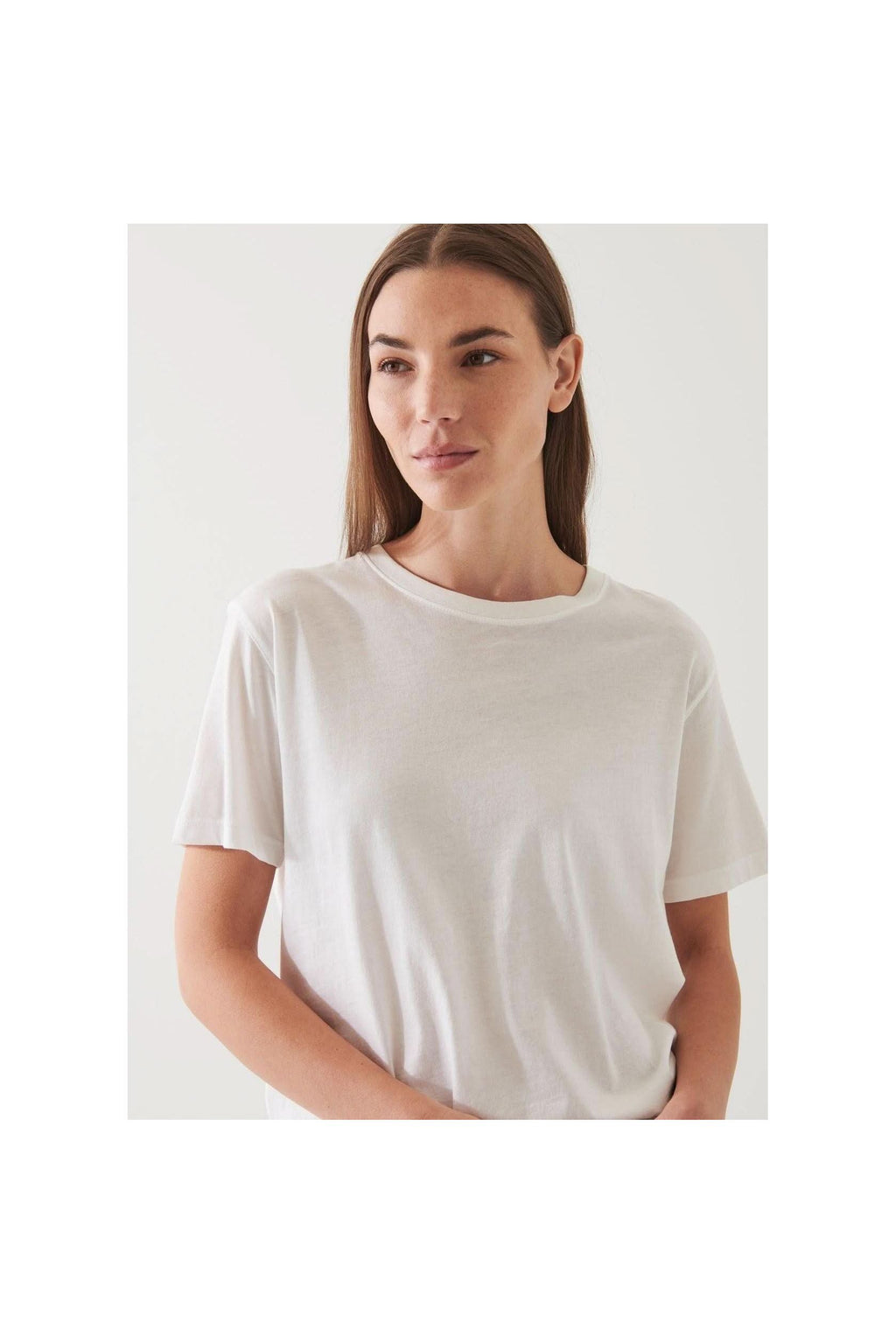 SS Iconic Boyfriend Crew White - Primm'sSS Iconic Boyfriend Crew WhitePatrick Assaraf