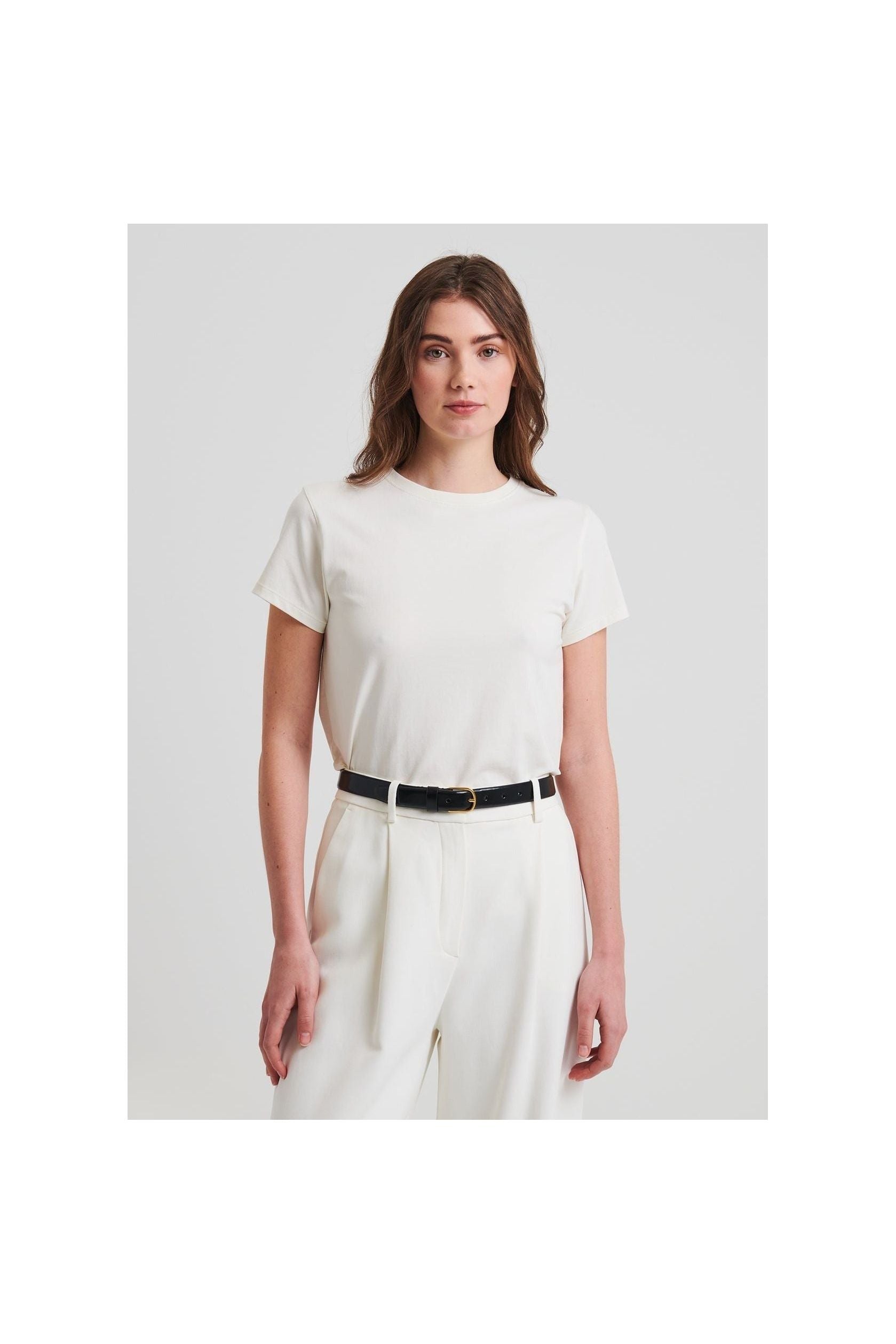 SS Iconic Fitted Crew Chalk Patrick Assaraf