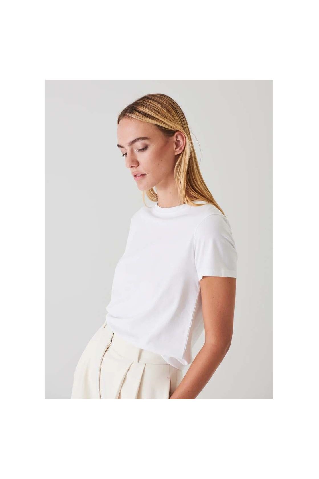SS Iconic Fitted Crew White - Primm'sSS Iconic Fitted Crew WhitePatrick Assaraf
