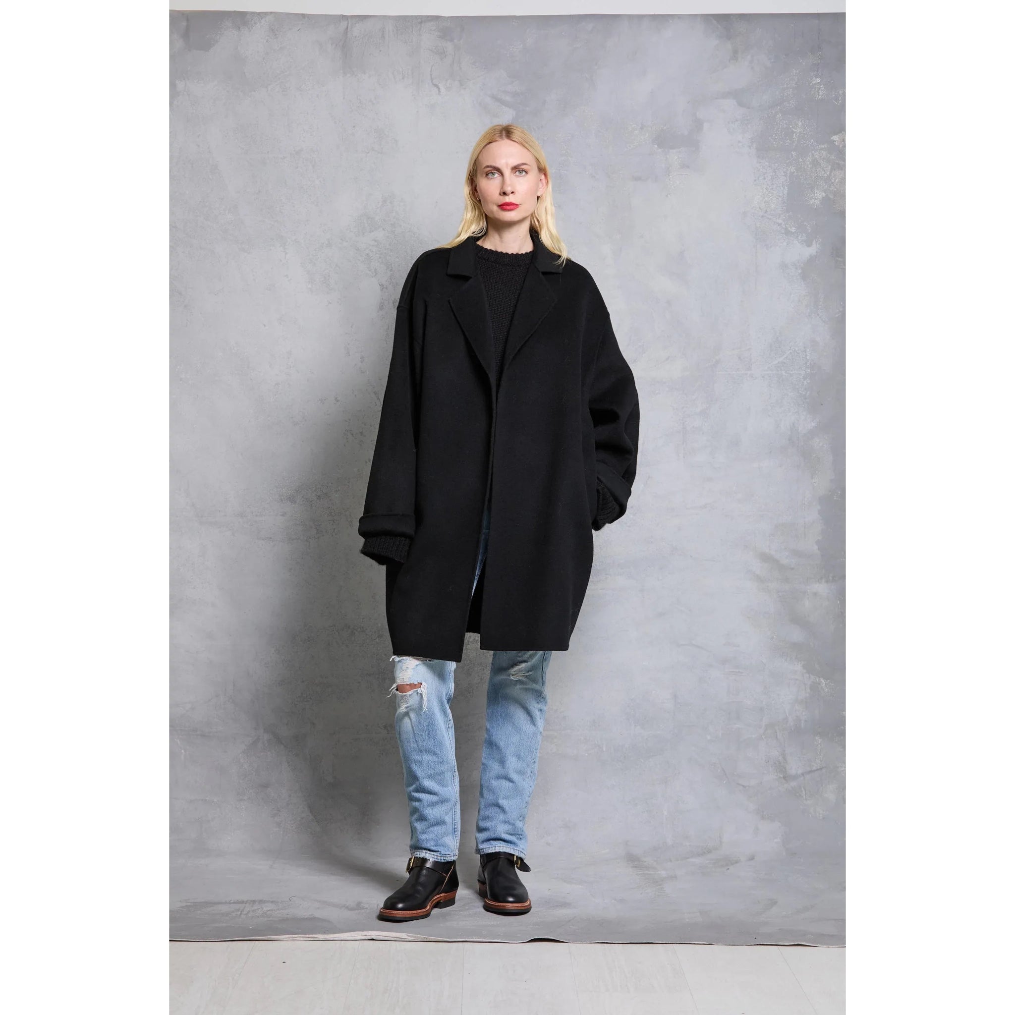 Stable Coat in Wool - Black - Primm'sStable Coat in Wool - BlackMamene