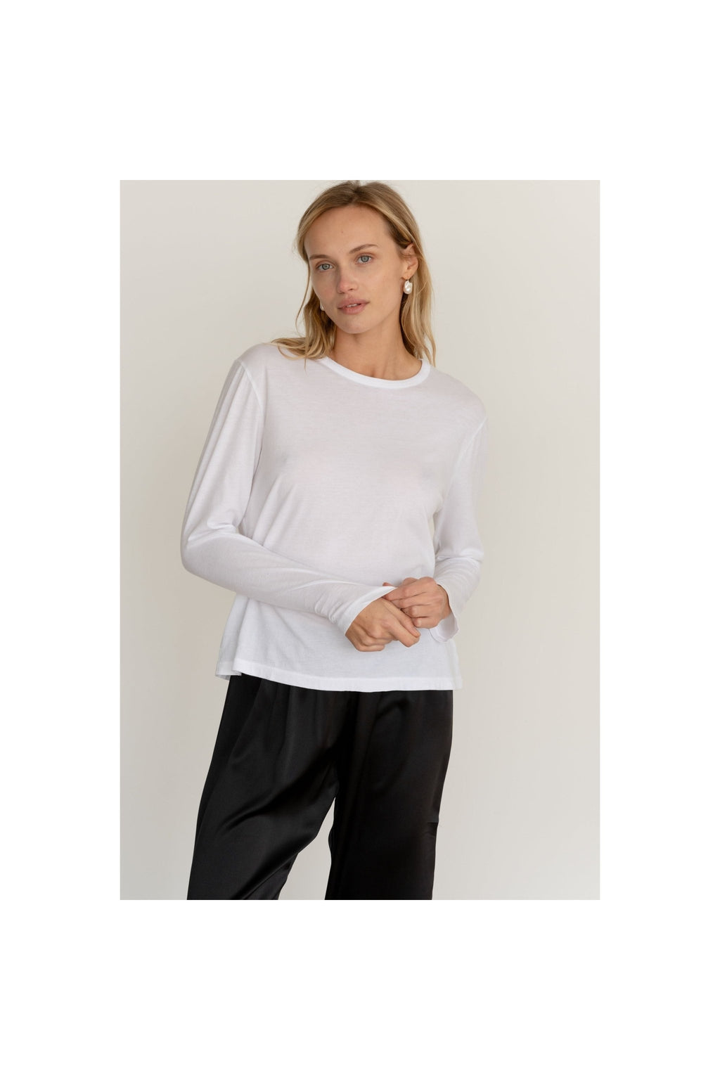 The Jersey Long Sleeve Tee Powder - Primm'sThe Jersey Long Sleeve Tee PowderDONNI.